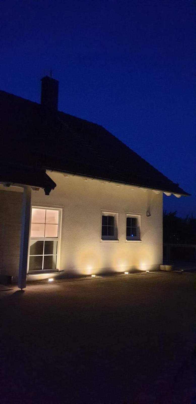 Apartment Chalet Am Schloss Kaltenberg Nahe Ammersee Geltendorf Buitenkant foto