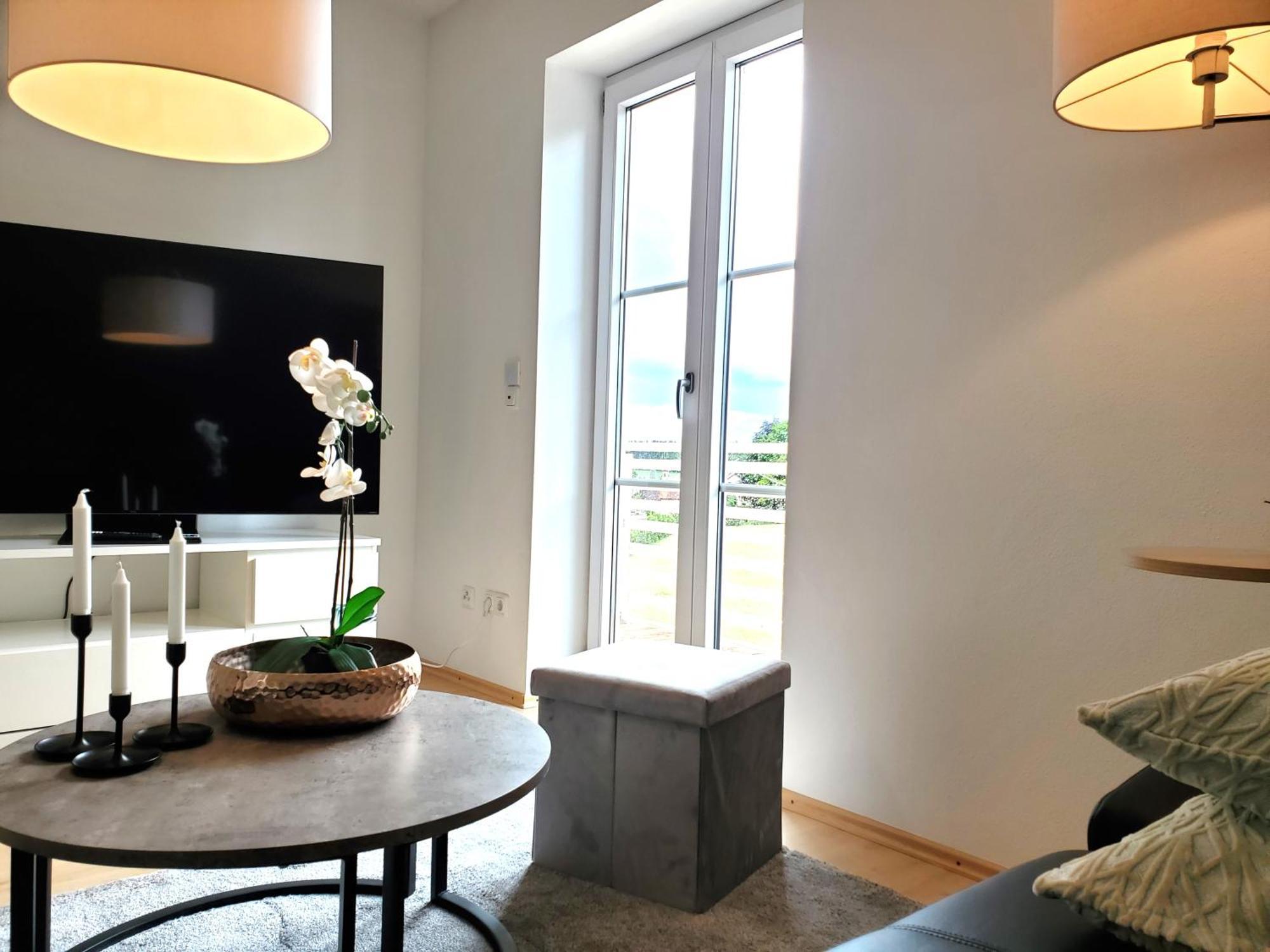 Apartment Chalet Am Schloss Kaltenberg Nahe Ammersee Geltendorf Buitenkant foto