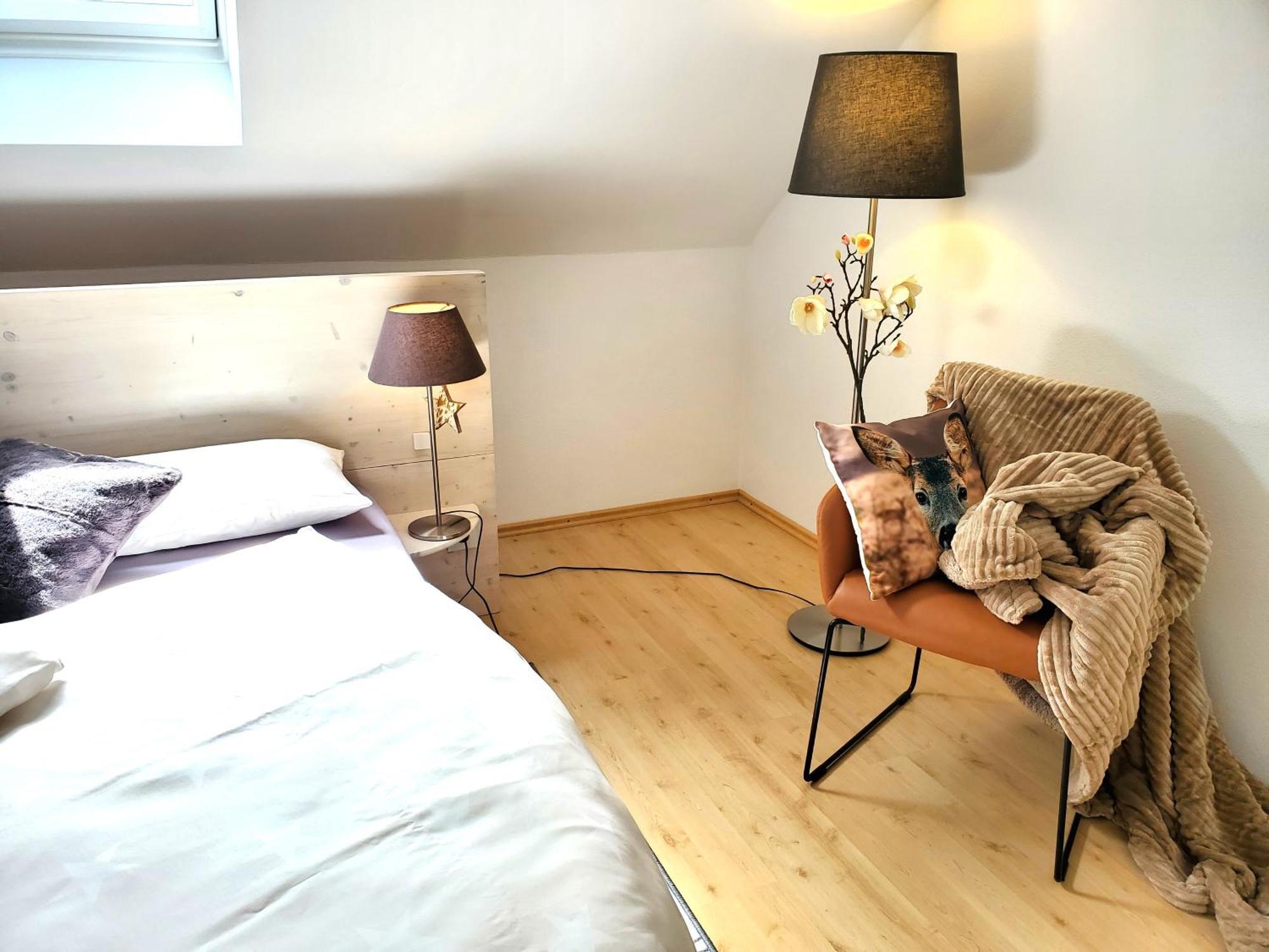 Apartment Chalet Am Schloss Kaltenberg Nahe Ammersee Geltendorf Buitenkant foto